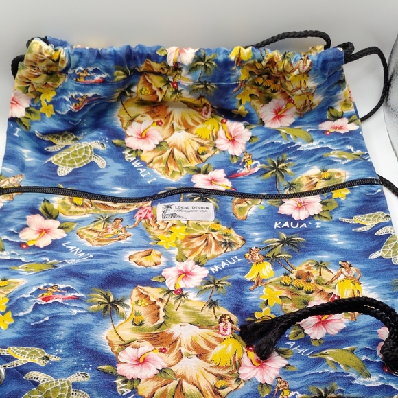 Local Design Hawaiian Print Drawstring Backpack - Picture 1 of 1